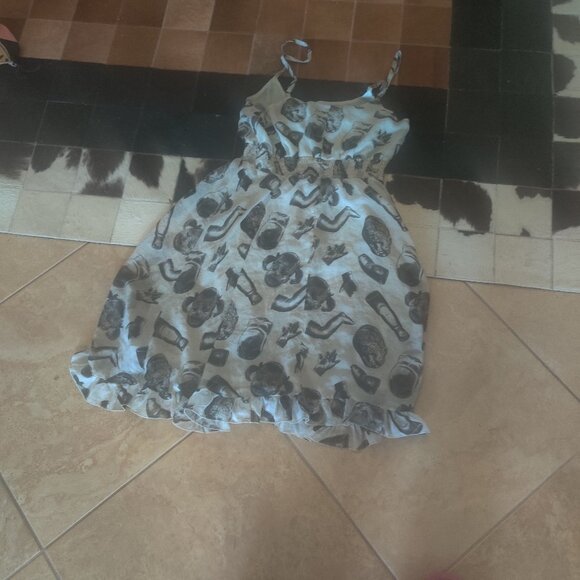 Sourpuss doll parts print  dress size XXL New - Picture 1 of 3